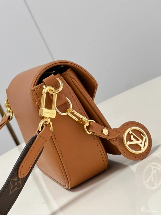 Cheap Louis Vuitton SWING 0715